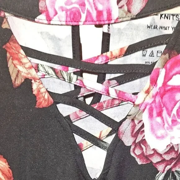 NEW TORRID SUPER SOChocker Lace- UP Babyโdoll Tee - Picture 9 of 16